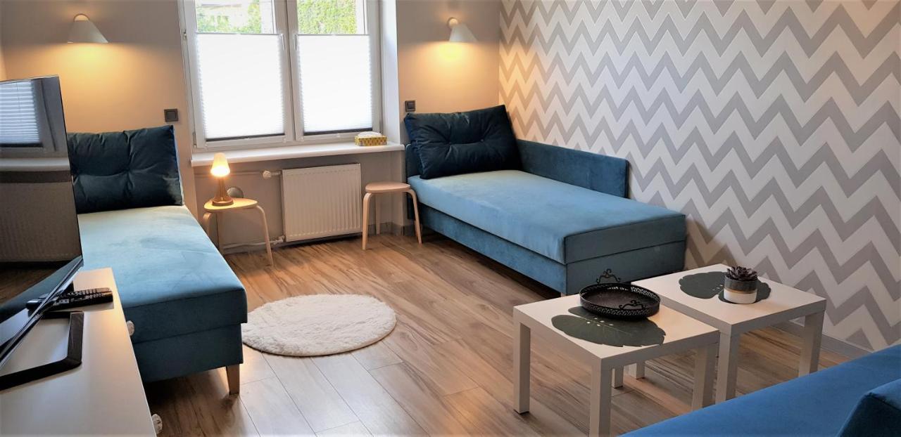 Apartament Centrum Park Ul Waszyngtona 쳉스토호바 외부 사진