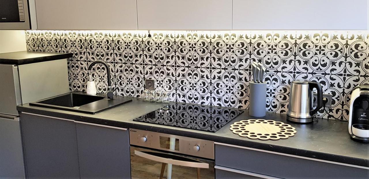 Apartament Centrum Park Ul Waszyngtona 쳉스토호바 외부 사진
